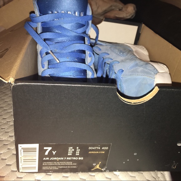 Air Jordan retro bg - $100! - Picture 2 of 2